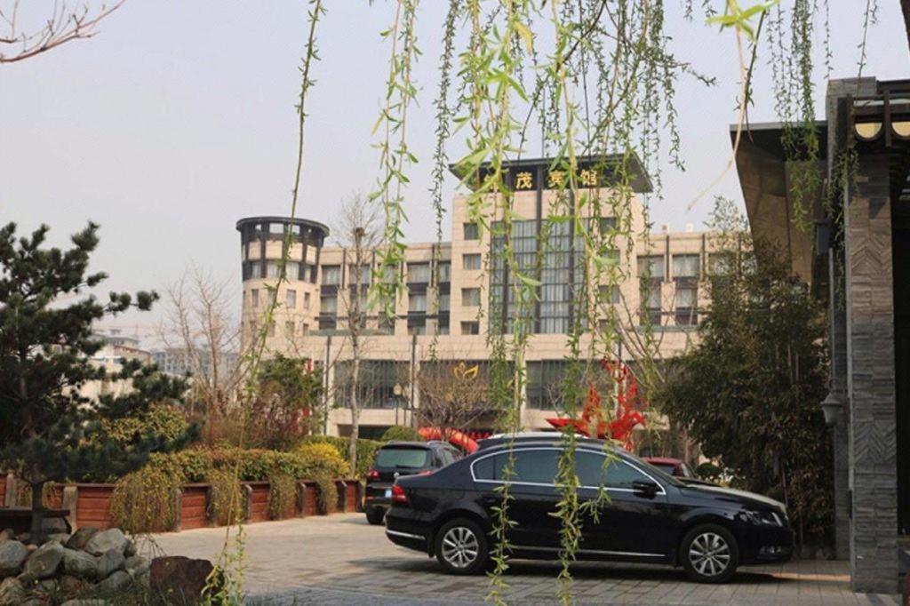 Qingdao Royal Garden Hotel Exterior foto